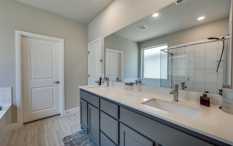 1824 Rachel Street, Northlake, TX 76247, 5 Bedrooms Bedrooms, ,5 BathroomsBathrooms,Residential,For Sale,1824 Rachel Street,20932782