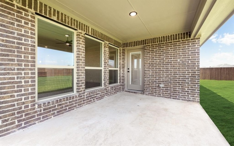 141 Claywood Drive, Glenn Heights, TX 75154, 4 Habitaciones Habitaciones , ,2 BañosBaños,Residential,En Venta,141 Claywood Drive,0,20946716