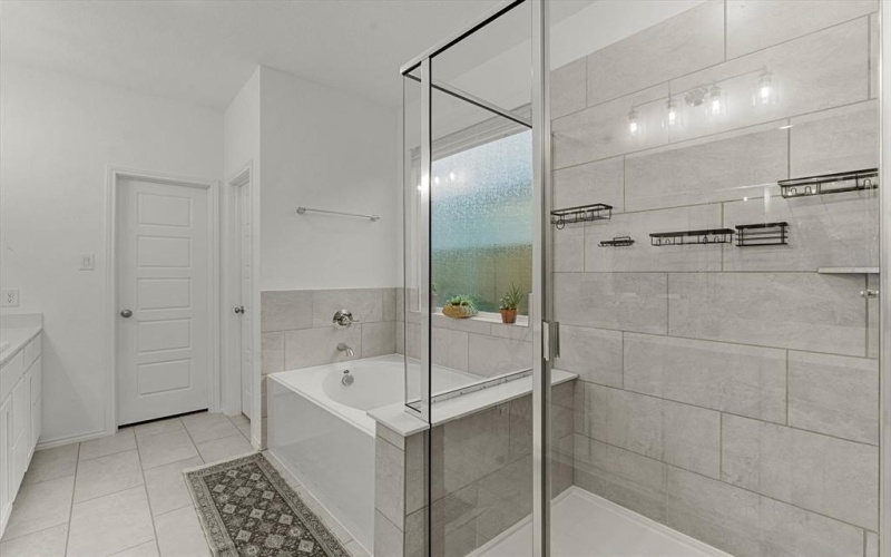 6122 Gully Grove Drive, Royse City, TX 75189, 5 Bedrooms Bedrooms, ,3 BathroomsBathrooms,Residential,For Sale,6122 Gully Grove Drive,20942959