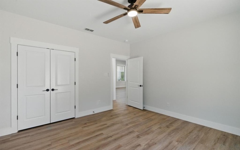 550 Blue Marlin Court, Bluff Dale, TX 76433, 3 Bedrooms Bedrooms, ,2 BathroomsBathrooms,Residential,For Sale,550 Blue Marlin Court,20945116