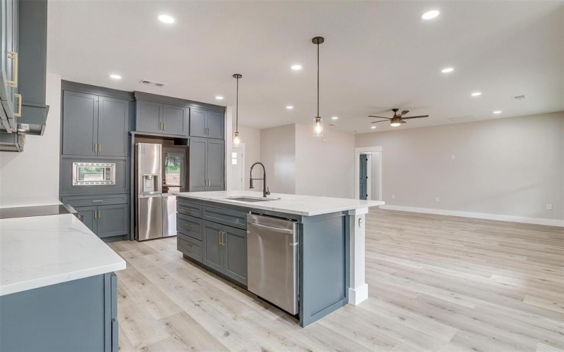 332 Jonny Boy Way, Springtown, TX 76082, 4 Bedrooms Bedrooms, ,2 BathroomsBathrooms,Residential,For Sale,332 Jonny Boy Way,20949914
