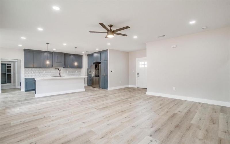 332 Jonny Boy Way, Springtown, TX 76082, 4 Bedrooms Bedrooms, ,2 BathroomsBathrooms,Residential,For Sale,332 Jonny Boy Way,20949914