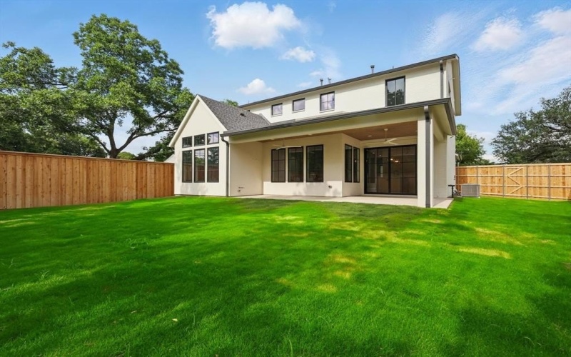 6607 Kenwell Street, Dallas, TX 75209, 5 Habitaciones Habitaciones , ,6 BañosBaños,Residential,En Venta,6607 Kenwell Street,20950144