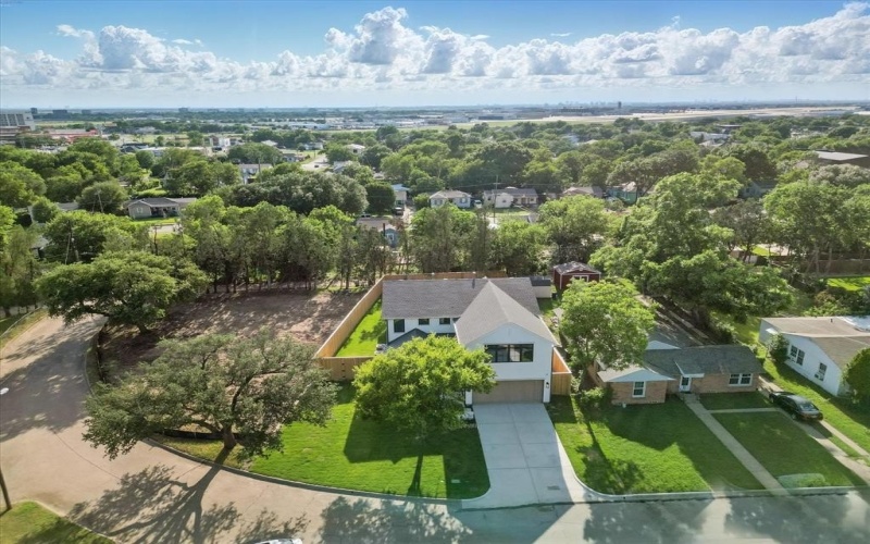 6607 Kenwell Street, Dallas, TX 75209, 5 Habitaciones Habitaciones , ,6 BañosBaños,Residential,En Venta,6607 Kenwell Street,20950144