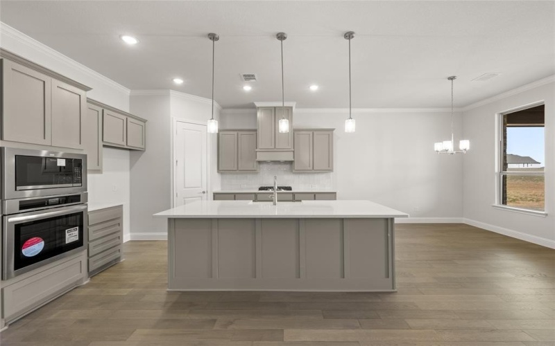6013 Valley View Drive, Joshua, TX 76058, 3 Bedrooms Bedrooms, ,2 BathroomsBathrooms,Residential,For Sale,6013 Valley View Drive,20950947