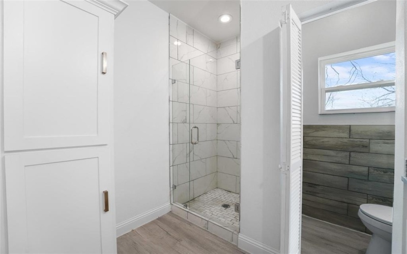 2211 E Ann Arbor Avenue, Dallas, TX 75216, 4 Habitaciones Habitaciones , ,3 BañosBaños,Residential,En Venta,2211 E Ann Arbor Avenue,20950949