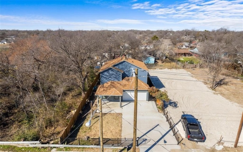 2211 E Ann Arbor Avenue, Dallas, TX 75216, 4 Habitaciones Habitaciones , ,3 BañosBaños,Residential,En Venta,2211 E Ann Arbor Avenue,20950949