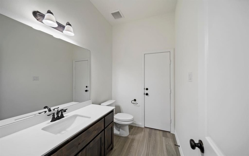 411 Solo Ridge Drive, Waxahachie, TX 75167, 4 Bedrooms Bedrooms, ,2 BathroomsBathrooms,Residential,For Sale,411 Solo Ridge Drive,20949886