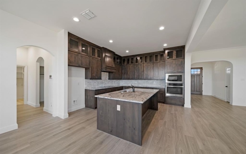 411 Solo Ridge Drive, Waxahachie, TX 75167, 4 Bedrooms Bedrooms, ,2 BathroomsBathrooms,Residential,For Sale,411 Solo Ridge Drive,20949886