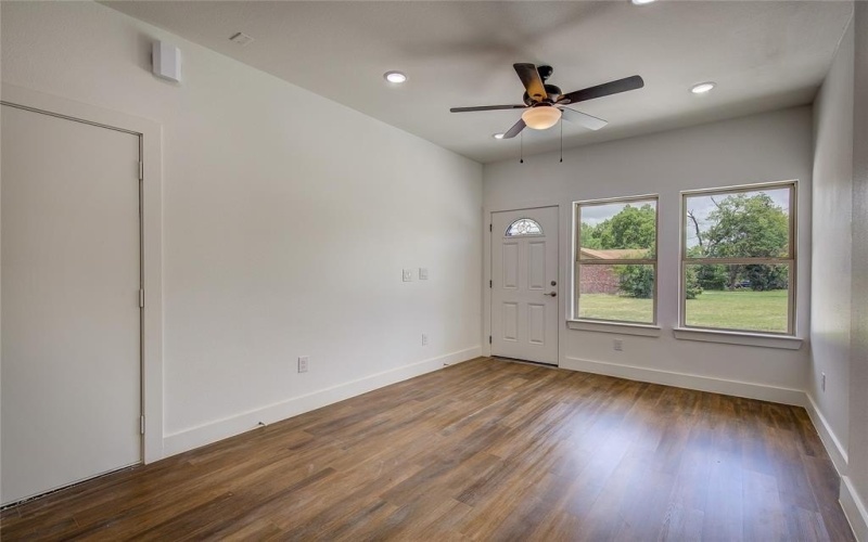 620 Whitworth Street, Sulphur Springs, TX 75482, 3 Habitaciones Habitaciones , ,2 BañosBaños,Residential,En Venta,620 Whitworth Street,20951074