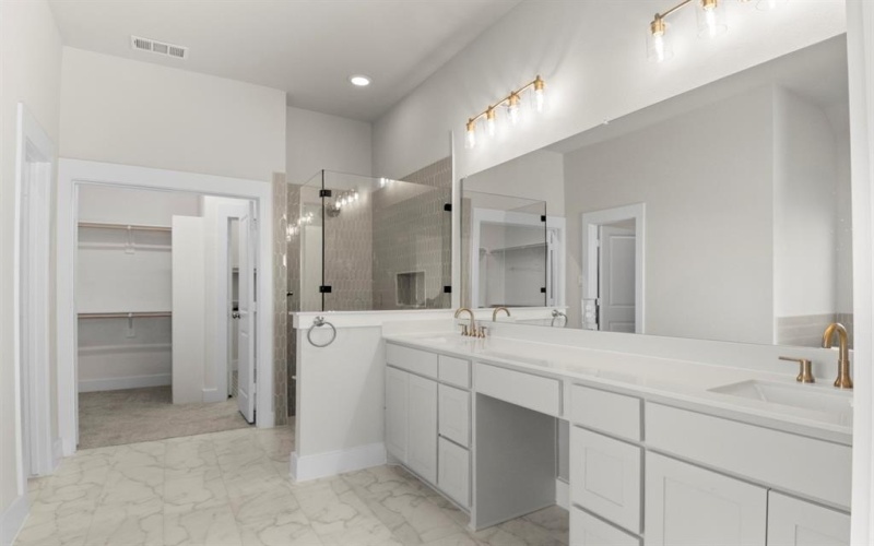 2131 Holborn Street, Waco, TX 76712, 4 Habitaciones Habitaciones , ,3 BañosBaños,Residential,En Venta,2131 Holborn Street,0,20951077