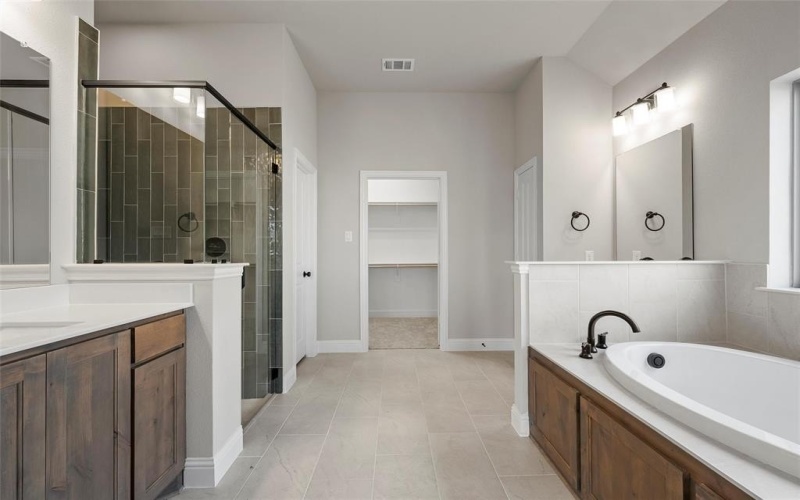 416 Broken Spoke Trail, Waco, TX 76657, 3 Habitaciones Habitaciones , ,2 BañosBaños,Residential,En Venta,416 Broken Spoke Trail,0,20951162