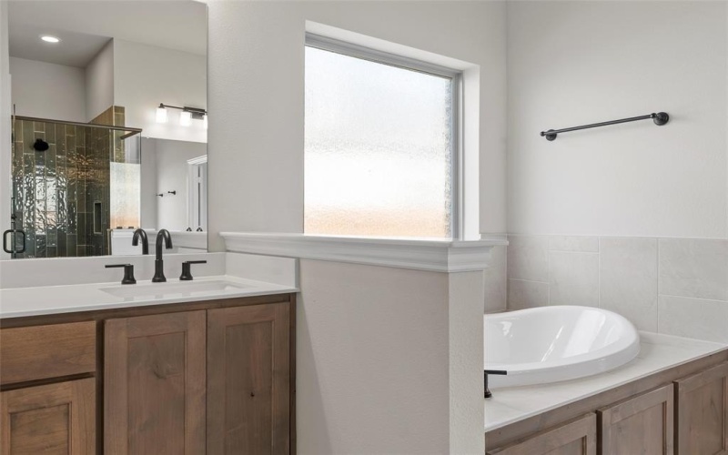 416 Broken Spoke Trail, Waco, TX 76657, 3 Habitaciones Habitaciones , ,2 BañosBaños,Residential,En Venta,416 Broken Spoke Trail,0,20951162