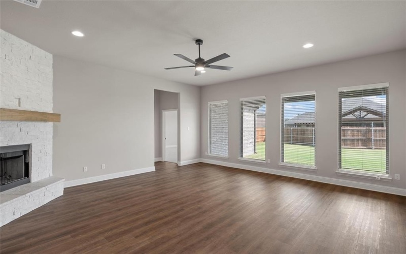 416 Broken Spoke Trail, Waco, TX 76657, 3 Habitaciones Habitaciones , ,2 BañosBaños,Residential,En Venta,416 Broken Spoke Trail,0,20951162