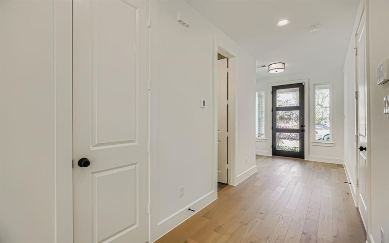 3524 Chivalry Drive, Lewisville, TX 75056, 3 Habitaciones Habitaciones , ,1 BañoBaños,Residential,En Venta,3524 Chivalry Drive,0,20951190