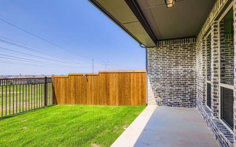 3104 Sir River Street, Lewisville, TX 75056, 3 Bedrooms Bedrooms, ,1 BathroomBathrooms,Residential,For Sale,3104 Sir River Street,0,20951234