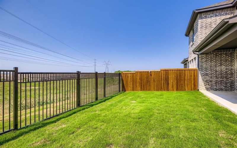 3104 Sir River Street, Lewisville, TX 75056, 3 Bedrooms Bedrooms, ,1 BathroomBathrooms,Residential,For Sale,3104 Sir River Street,0,20951234