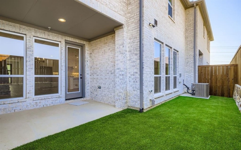 620 Sir Christopher Street, Lewisville, TX 75056, 3 Habitaciones Habitaciones , ,1 BañoBaños,Residential,En Venta,620 Sir Christopher Street,0,20951256