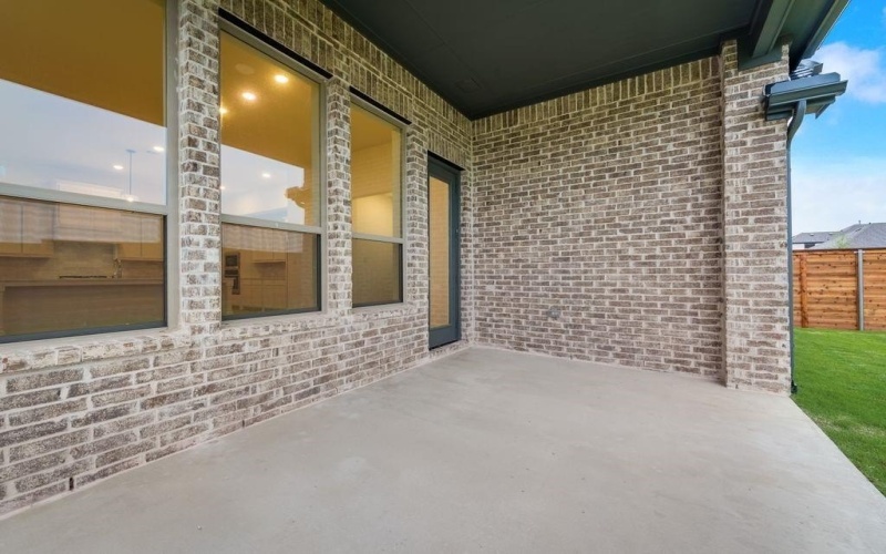 1432 Casting Ridge, Mesquite, TX 75181, 4 Bedrooms Bedrooms, ,3 BathroomsBathrooms,Residential,For Sale,1432 Casting Ridge,20948960