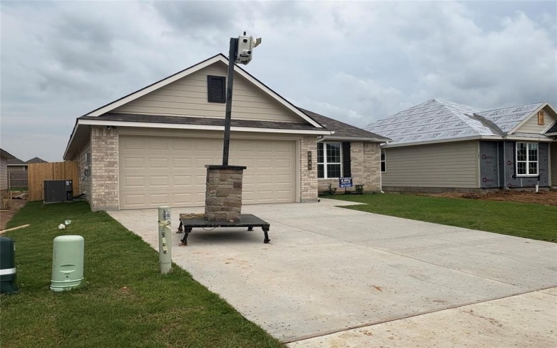 4049 Rimfire Road, Waco, TX 76705, 4 Habitaciones Habitaciones , ,2 BañosBaños,Residential,En Venta,4049 Rimfire Road,20950276