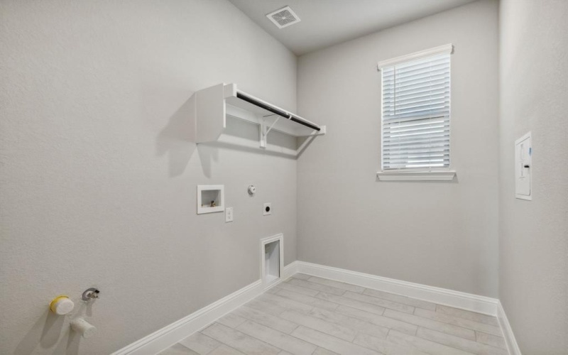 1105 Alaska, Forney, TX 75126, 5 Bedrooms Bedrooms, ,5 BathroomsBathrooms,Residential,For Sale,1105 Alaska,20951516