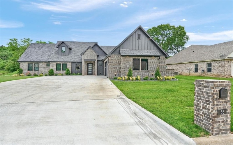 58 Lone Oak Boulevard, Pottsboro, TX 75076, 5 Bedrooms Bedrooms, ,3 BathroomsBathrooms,Residential,For Sale,58 Lone Oak Boulevard,20951613
