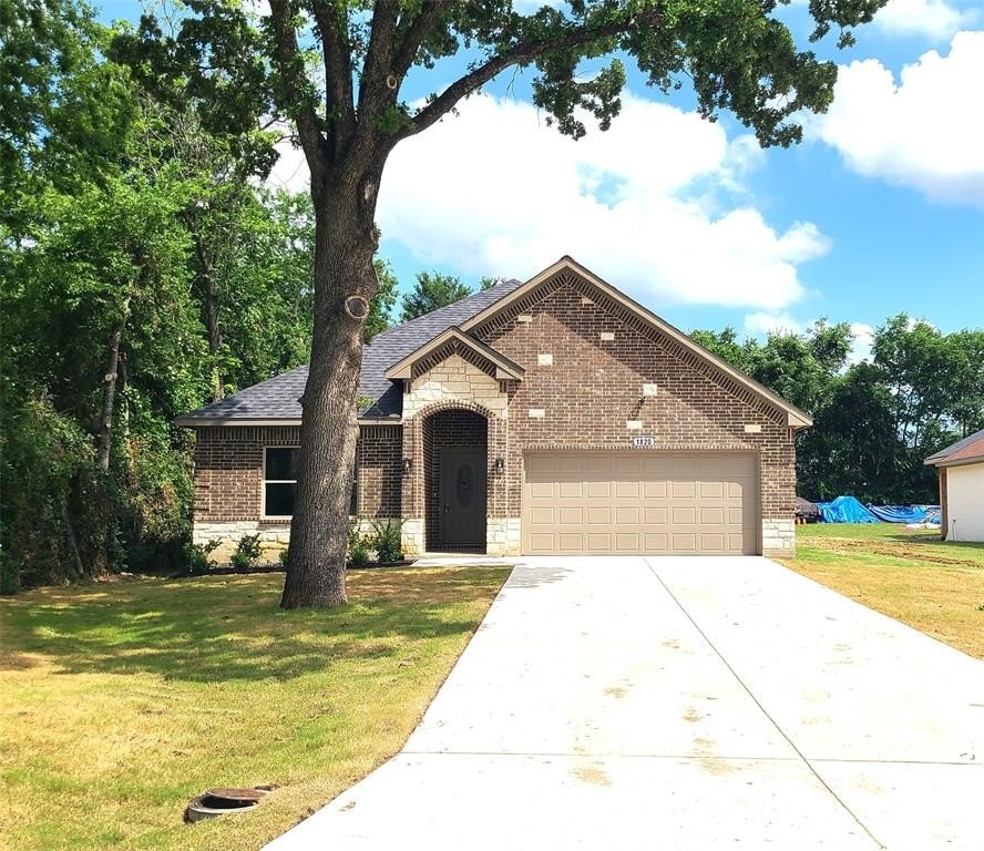 1820 Smoke Tree Lane, Dallas, TX 75253, 4 Bedrooms Bedrooms, ,3 BathroomsBathrooms,Residential,For Sale,1820 Smoke Tree Lane,20949314