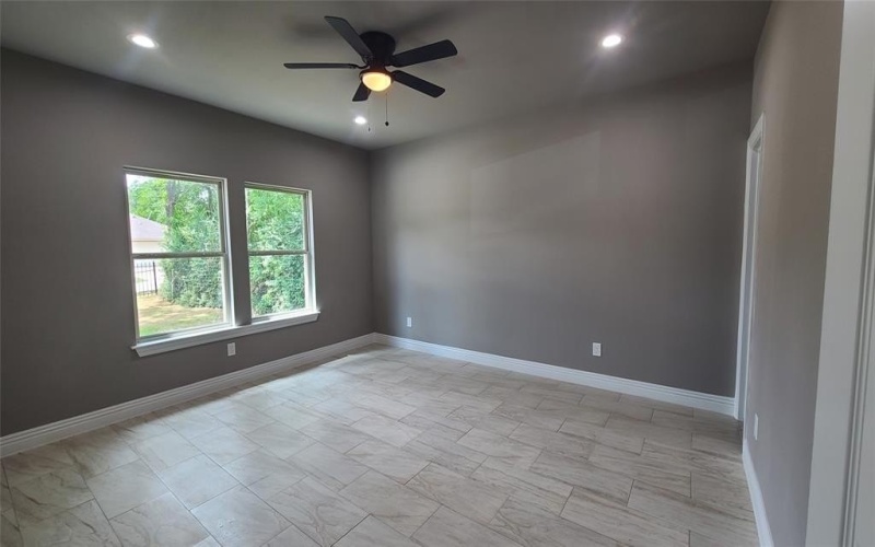 1820 Smoke Tree Lane, Dallas, TX 75253, 4 Bedrooms Bedrooms, ,3 BathroomsBathrooms,Residential,For Sale,1820 Smoke Tree Lane,20949314