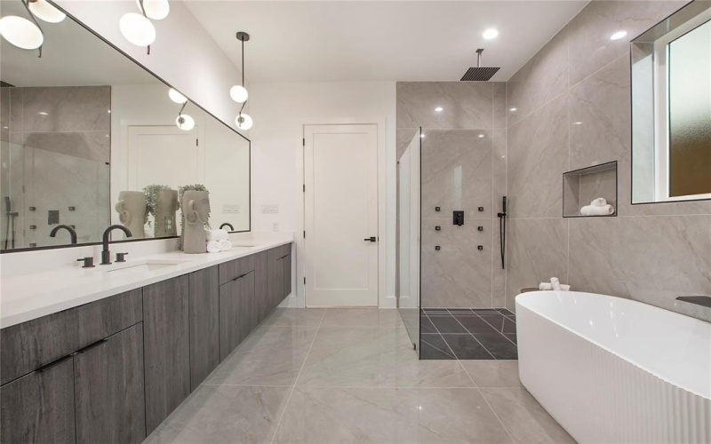 8506 Craighill Avenue, Dallas, TX 75209, 5 Habitaciones Habitaciones , ,6 BañosBaños,Residential,En Venta,8506 Craighill Avenue,20951825