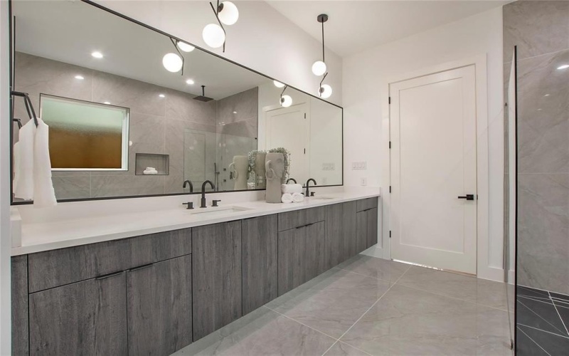 8506 Craighill Avenue, Dallas, TX 75209, 5 Habitaciones Habitaciones , ,6 BañosBaños,Residential,En Venta,8506 Craighill Avenue,20951825