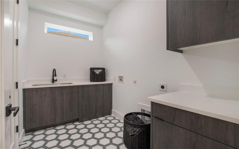 8506 Craighill Avenue, Dallas, TX 75209, 5 Habitaciones Habitaciones , ,6 BañosBaños,Residential,En Venta,8506 Craighill Avenue,20951825