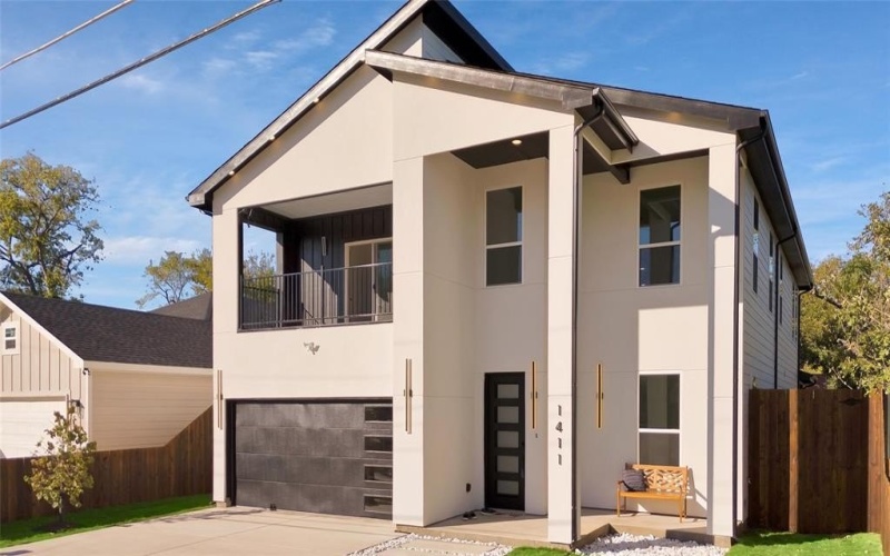 1411 Toronto Street, Dallas, TX 75212, 5 Bedrooms Bedrooms, ,3 BathroomsBathrooms,Residential,For Sale,1411 Toronto Street,20951830