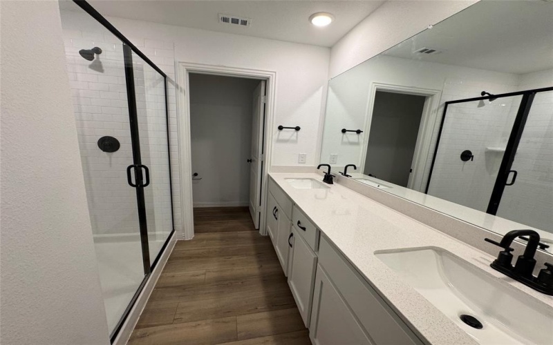 1626 Gracehill, Forney, TX 75126, 5 Habitaciones Habitaciones , ,5 BañosBaños,Residential,En Venta,1626 Gracehill,20950503