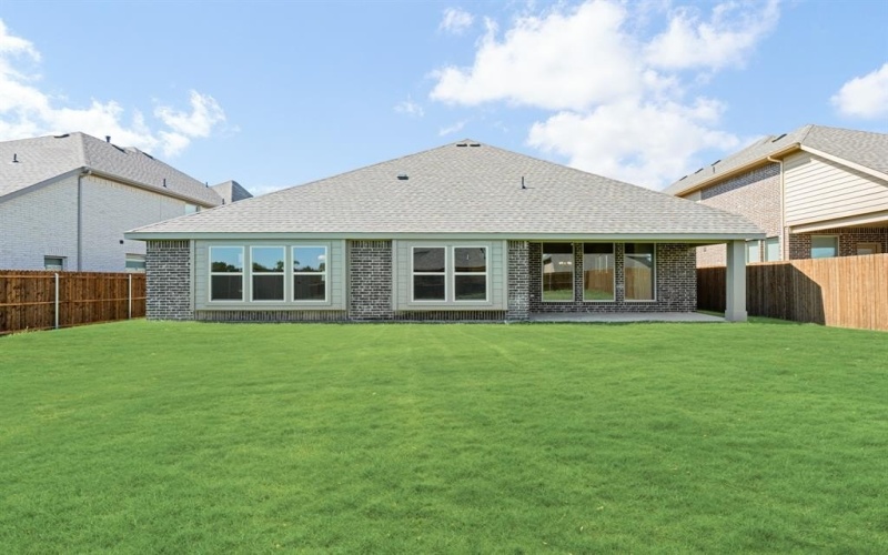209 Claywood Drive, Glenn Heights, TX 75154, 3 Bedrooms Bedrooms, ,3 BathroomsBathrooms,Residential,For Sale,209 Claywood Drive,20951860