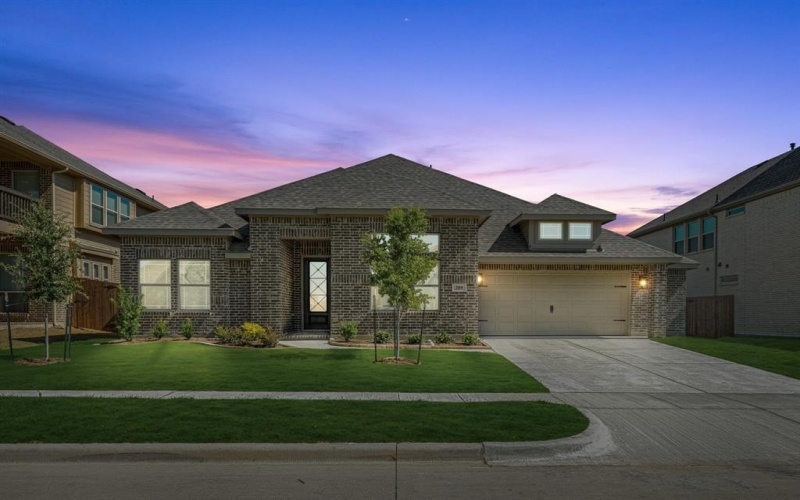 209 Claywood Drive, Glenn Heights, TX 75154, 3 Bedrooms Bedrooms, ,3 BathroomsBathrooms,Residential,For Sale,209 Claywood Drive,20951860