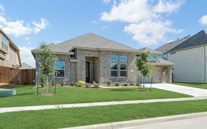 209 Claywood Drive, Glenn Heights, TX 75154, 3 Bedrooms Bedrooms, ,3 BathroomsBathrooms,Residential,For Sale,209 Claywood Drive,20951860