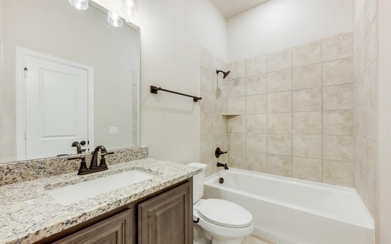 209 Claywood Drive, Glenn Heights, TX 75154, 3 Bedrooms Bedrooms, ,3 BathroomsBathrooms,Residential,For Sale,209 Claywood Drive,20951860