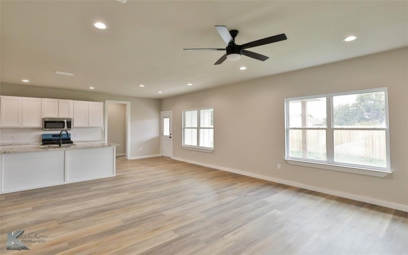 2102 Providence Drive, Abilene, TX 79601, 3 Habitaciones Habitaciones , ,2 BañosBaños,Residential,En Venta,2102 Providence Drive,20950649