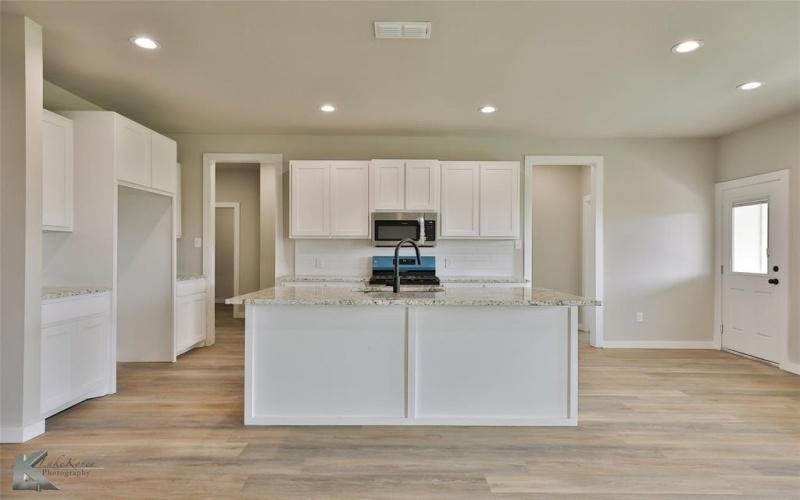 2102 Providence Drive, Abilene, TX 79601, 3 Habitaciones Habitaciones , ,2 BañosBaños,Residential,En Venta,2102 Providence Drive,20950649