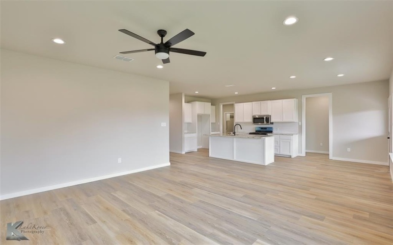 2102 Providence Drive, Abilene, TX 79601, 3 Habitaciones Habitaciones , ,2 BañosBaños,Residential,En Venta,2102 Providence Drive,20950649
