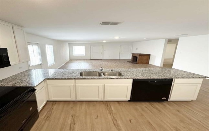 1408 Silver Oak Lane, Fort Worth, TX 76140, 3 Bedrooms Bedrooms, ,2 BathroomsBathrooms,Residential,For Sale,1408 Silver Oak Lane,20951889