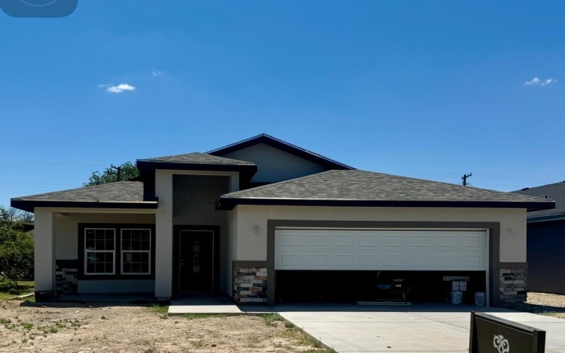 2000 S Park St, Pecos, TX 79772, 4 Habitaciones Habitaciones , ,2 BañosBaños,Residential,En Venta,2000 S Park St,0,50082504
