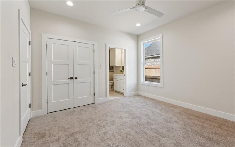 2804 Spector Drive, Bryan, TX 77808, 3 Bedrooms Bedrooms, ,3 BathroomsBathrooms,Residential,For Sale,2804 Spector Drive,0,25006328