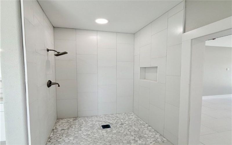 122 McLead, Rockport, TX 78382, 4 Bedrooms Bedrooms, ,2 BathroomsBathrooms,Residential,For Sale,122 McLead,455823