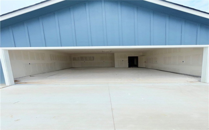 110 McLead, Rockport, TX 78382, 3 Bedrooms Bedrooms, ,2 BathroomsBathrooms,Residential,For Sale,110 McLead,458649