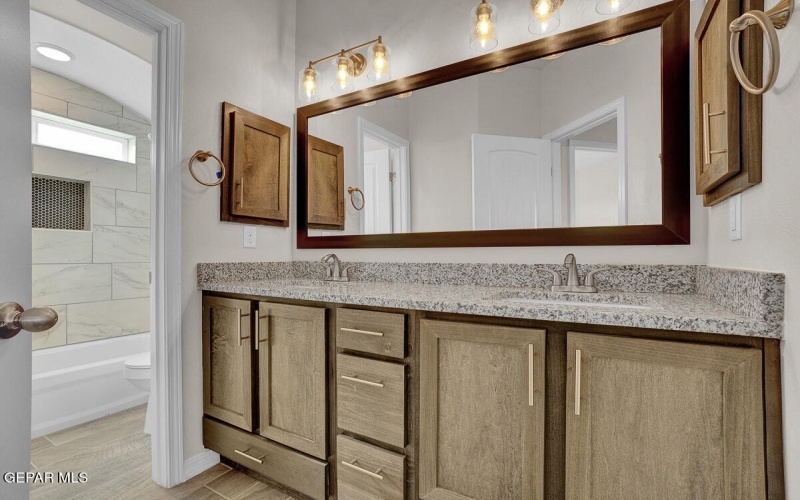 15177 Conviction Avenue, El Paso, TX 79938, 6 Habitaciones Habitaciones , ,3 BañosBaños,Residential,En Venta,15177 Conviction Avenue,923555