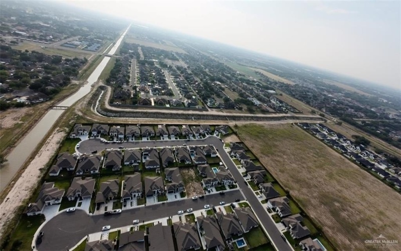 2511 Wisteria Street, Mission, TX 78574, 4 Bedrooms Bedrooms, ,3 BathroomsBathrooms,Residential,For Sale,2511 Wisteria Street,471923