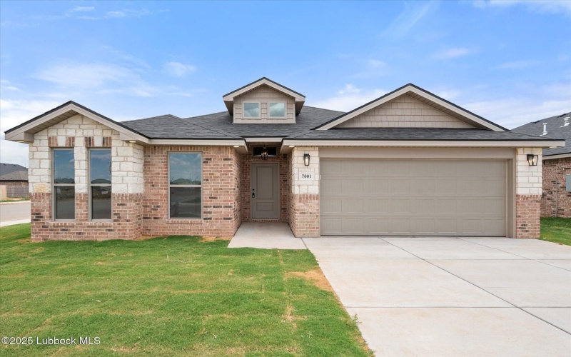 7001 15th Street, Lubbock, TX 79416, 4 Bedrooms Bedrooms, ,2 BathroomsBathrooms,Residential,For Sale,7001 15th Street,202555548