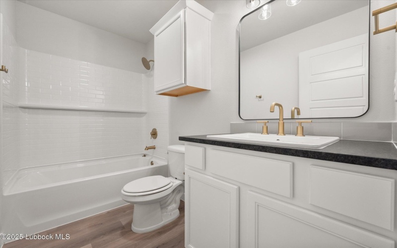 7001 15th Street, Lubbock, TX 79416, 4 Bedrooms Bedrooms, ,2 BathroomsBathrooms,Residential,For Sale,7001 15th Street,202555548