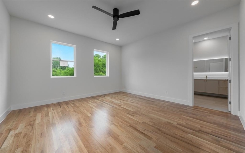 3839 Hawick Lane, Dallas, TX 75220, 5 Bedrooms Bedrooms, ,5 BathroomsBathrooms,Residential,For Sale,3839 Hawick Lane,20910404